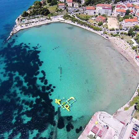By The Sea - 18079 * Split